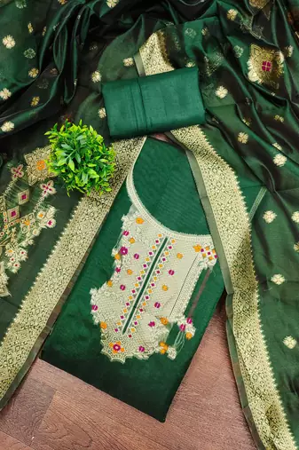 Women green organja jacquard dress material with dupatta