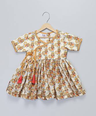 White printed cotton silk kurta set 4