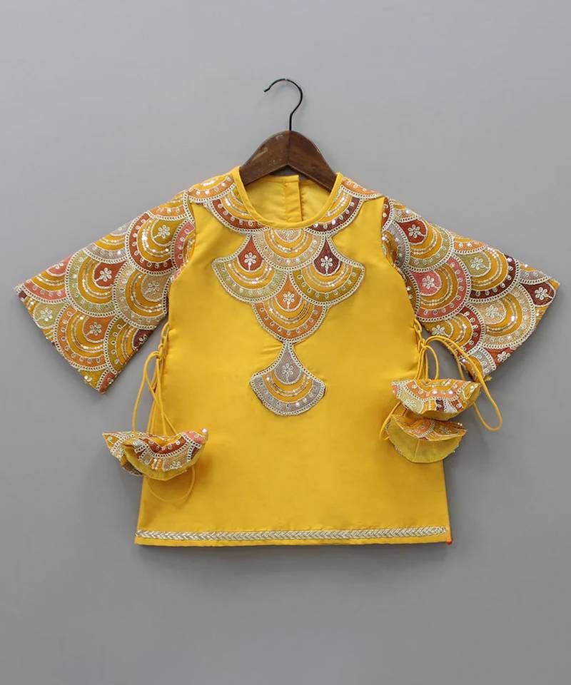 Yellow embroidered cotton silk kurta set