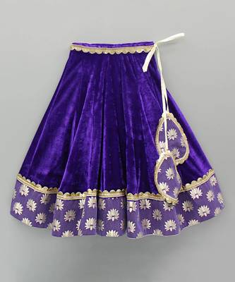 Purple embroidered velvet lehenga set 2