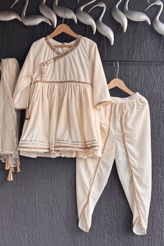 White velvet kurta set