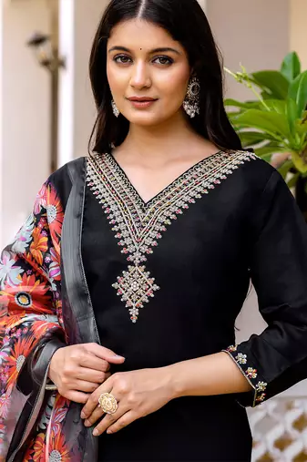 Black viscose chanderi thread embroidered with beads work with printed dupatta kurta pant set