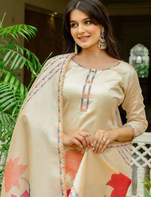 Cream viscose assam silk thread embroidered work with printed dupatta kurta pant set 3