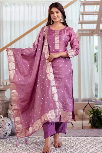 Onion pink shimmer viscose jacquard woven kurta pant set