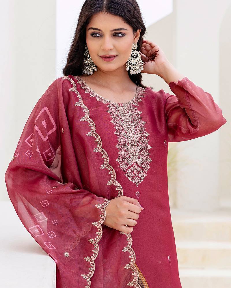 Maroon shimmer organza print with thread embroidery work kurta pant set