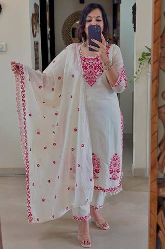 Floral embroidered white round neck cotton kurta set with trouser & dupatta