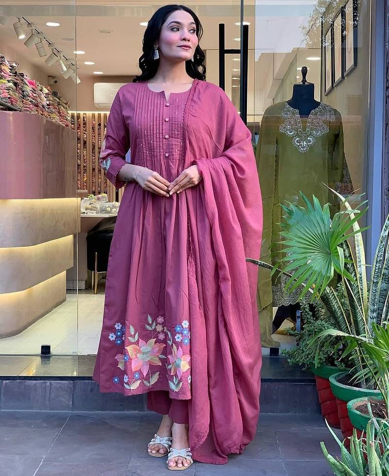 Floral embroidered lilac round neck cotton kurta set with trouser & dupatta