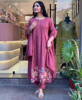 Floral embroidered lilac round neck cotton kurta set with trouser & dupatta 2