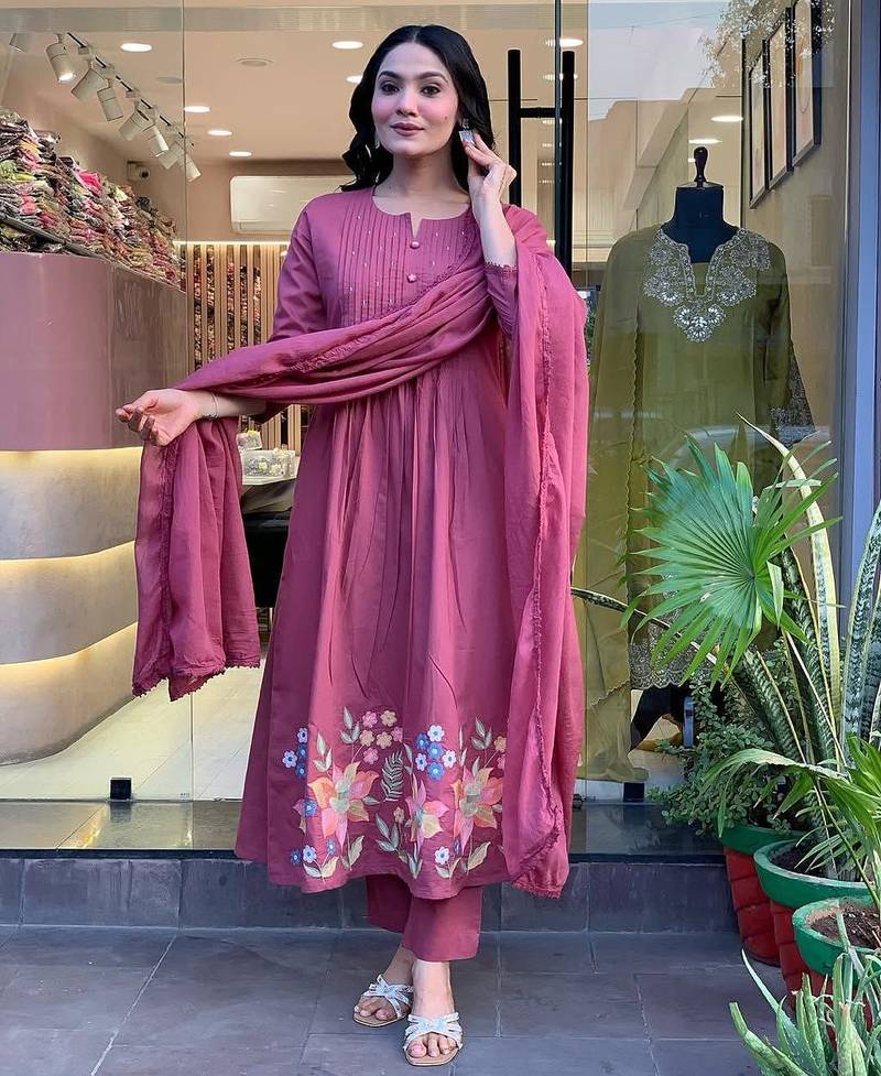 Floral embroidered lilac round neck cotton kurta set with trouser & dupatta