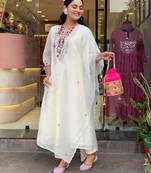 Floral embroidered white round neck chanderi kurta set with trouser & dupatta