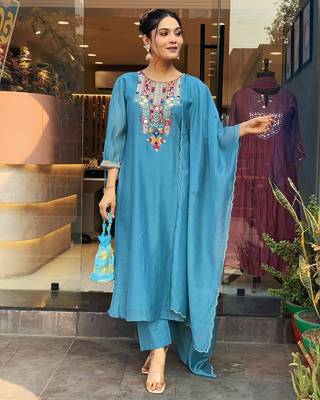 Floral embroidered blue round neck chanderi kurta set with trouser & dupatta 1