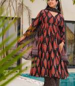 Floral printed black v neck cotton kurta set with trouser & dupatta