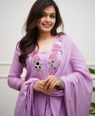 Floral embroidered purple v neck cotton kurta set with trouser & dupatta 4