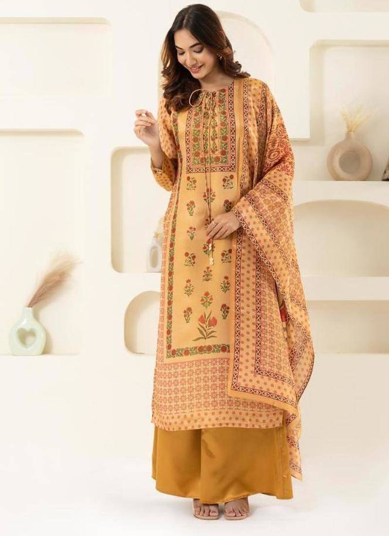 Floral embroidered gold tissue kurta set
