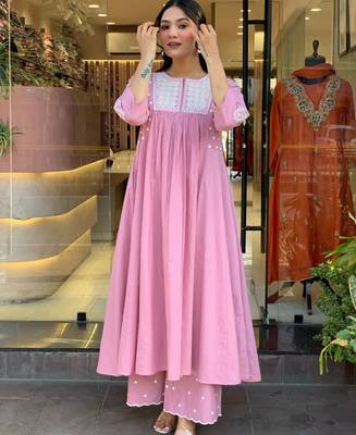 Floral embroidered pink round neck cotton kurta set with trouser 3