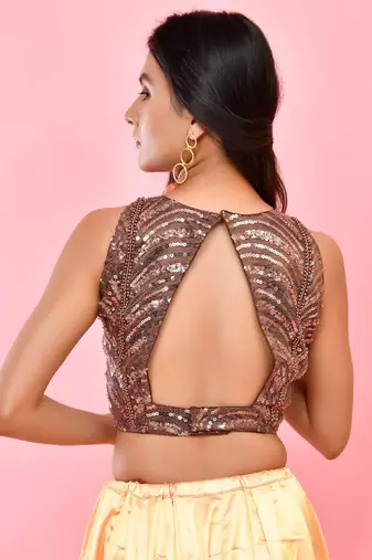 Sequined Embellished Boat Neck Sleeveless Padded Saree Blouse