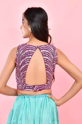 Sequined Embellished Boat Neck Sleeveless Padded Saree Blouse