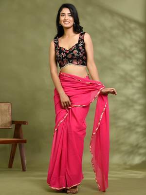 Embroidered Sweetheart Neck Saree Blouse 1