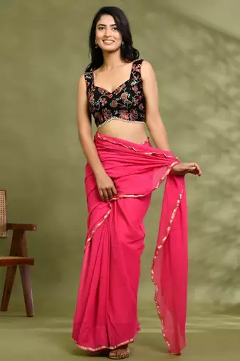 Embroidered Sweetheart Neck Saree Blouse