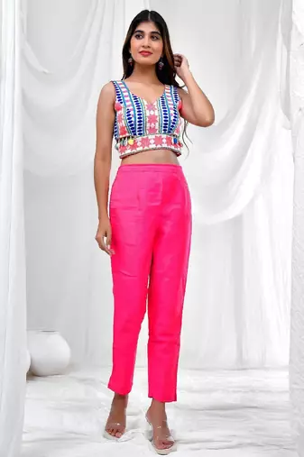 Geometric Print Jacquard Sweet Heart Neck Padded Saree Blouse