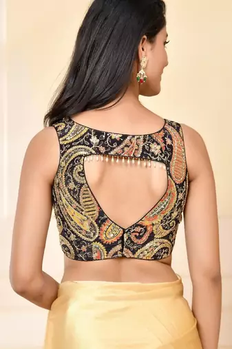 Embroidery Paisley Zari V Neck Padded Saree Blouse