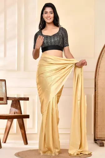 Embellished Sweetheart Neck Padded Blouse