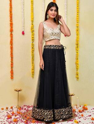 Embroidered Saree Blouse 1