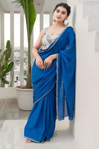 Women Embellished Sweetheart Neck Saree Blouse