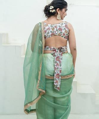 Women Embroidered V Neck Wrap-Style Saree Blouse 2