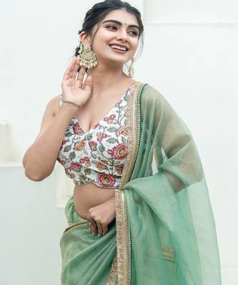 Women Embroidered V Neck Wrap-Style Saree Blouse 4