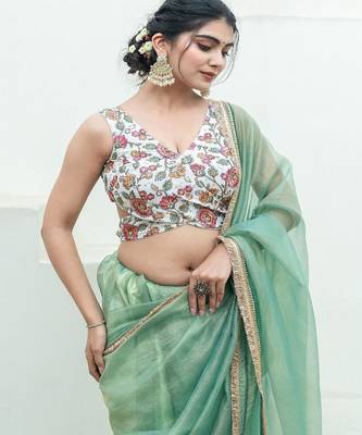Women Embroidered V Neck Wrap-Style Saree Blouse 5