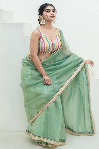 Women Striped V-Neck Padded Saree Blouse