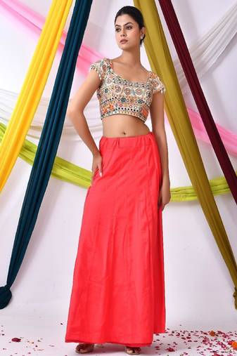 Embroidered Sweetheart Neck Saree Blouse