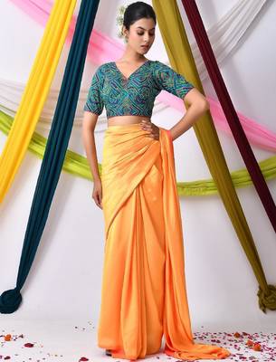 Women Printed V-Neck Saree Blouse 1
