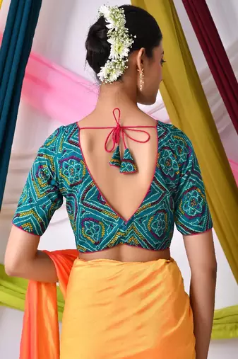 Women Printed V-Neck Saree Blouse