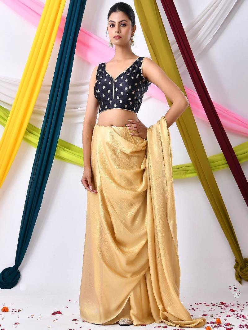 Woven Designed V Neck Saree Blouse