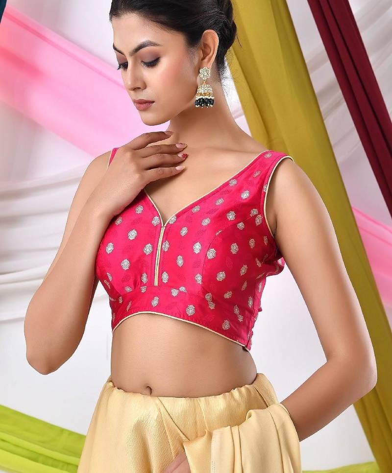 Woven Designed Golden Motifs V Neck Sleeveless Saree Blouse