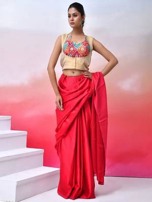 Woven Designed Sweetheart Neck Saree Blouse 2