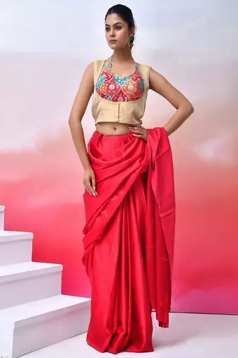 Woven Designed Sweetheart Neck Saree Blouse