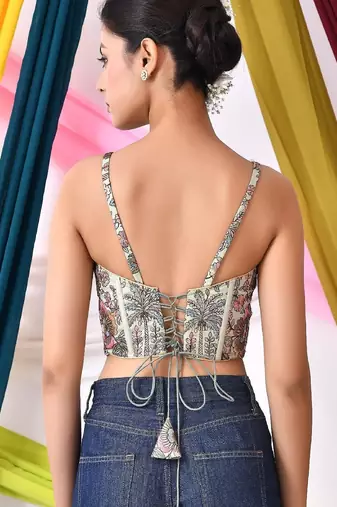 Embroidered Sweetheart Neck Saree Blouse with Tie-up Back