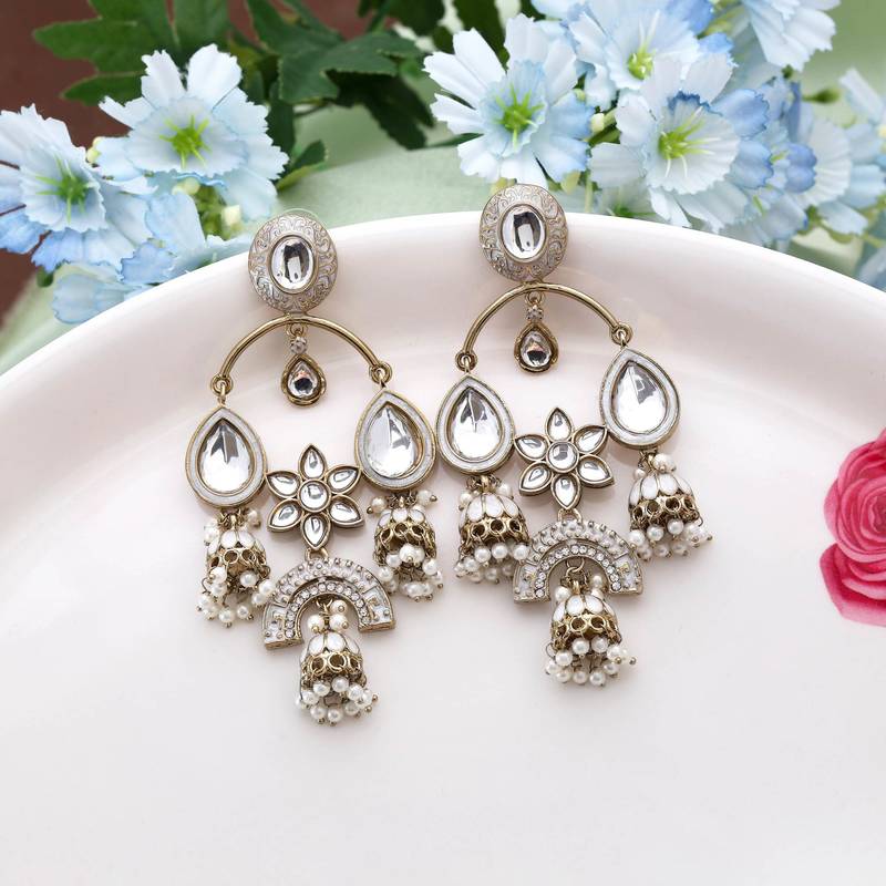 White color kundan earrings