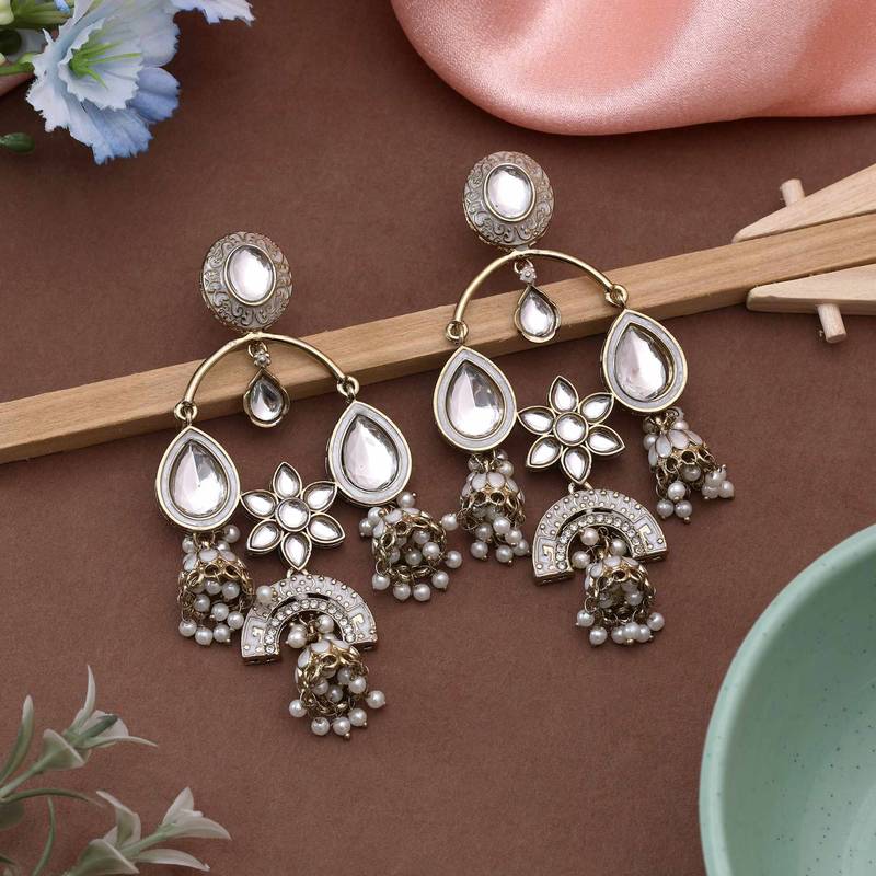 White color kundan earrings