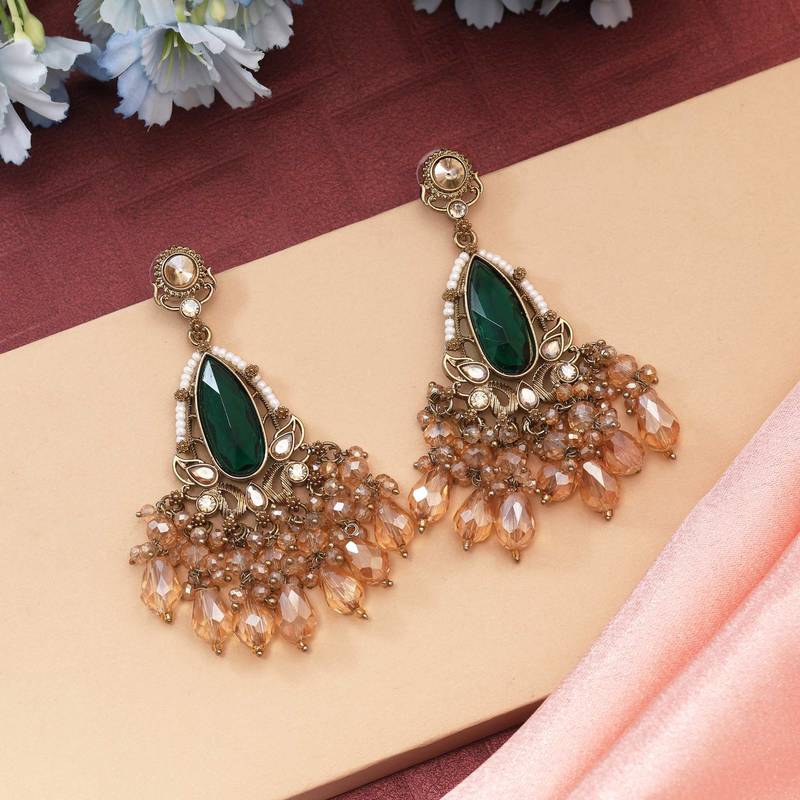 Green color kundan earrings