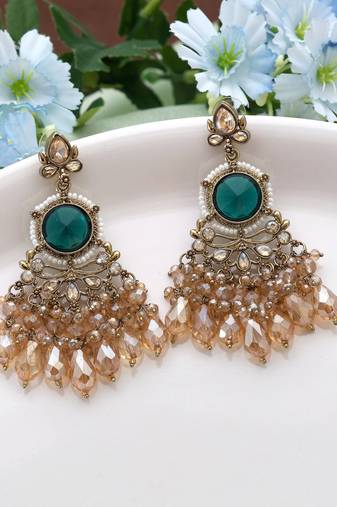 Green color kundan earrings