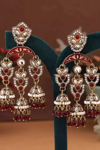 Maroon color kundan earrings