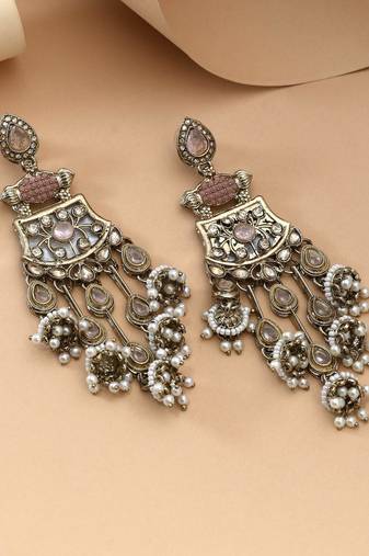Pink color kundan earrings