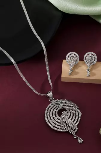 Silver color american diamond necklace set