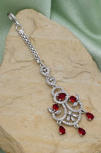 Red color american diamond maang tikka