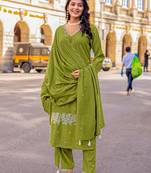 Women Viscos Slub Thread & Hand Work Kurta & Pent With Dupatta