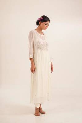 Ivory white flamingo kurta set 4